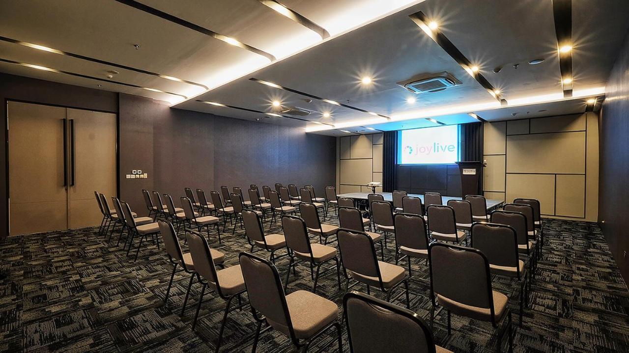 Joylive Bsd City Tangerang Esterno foto